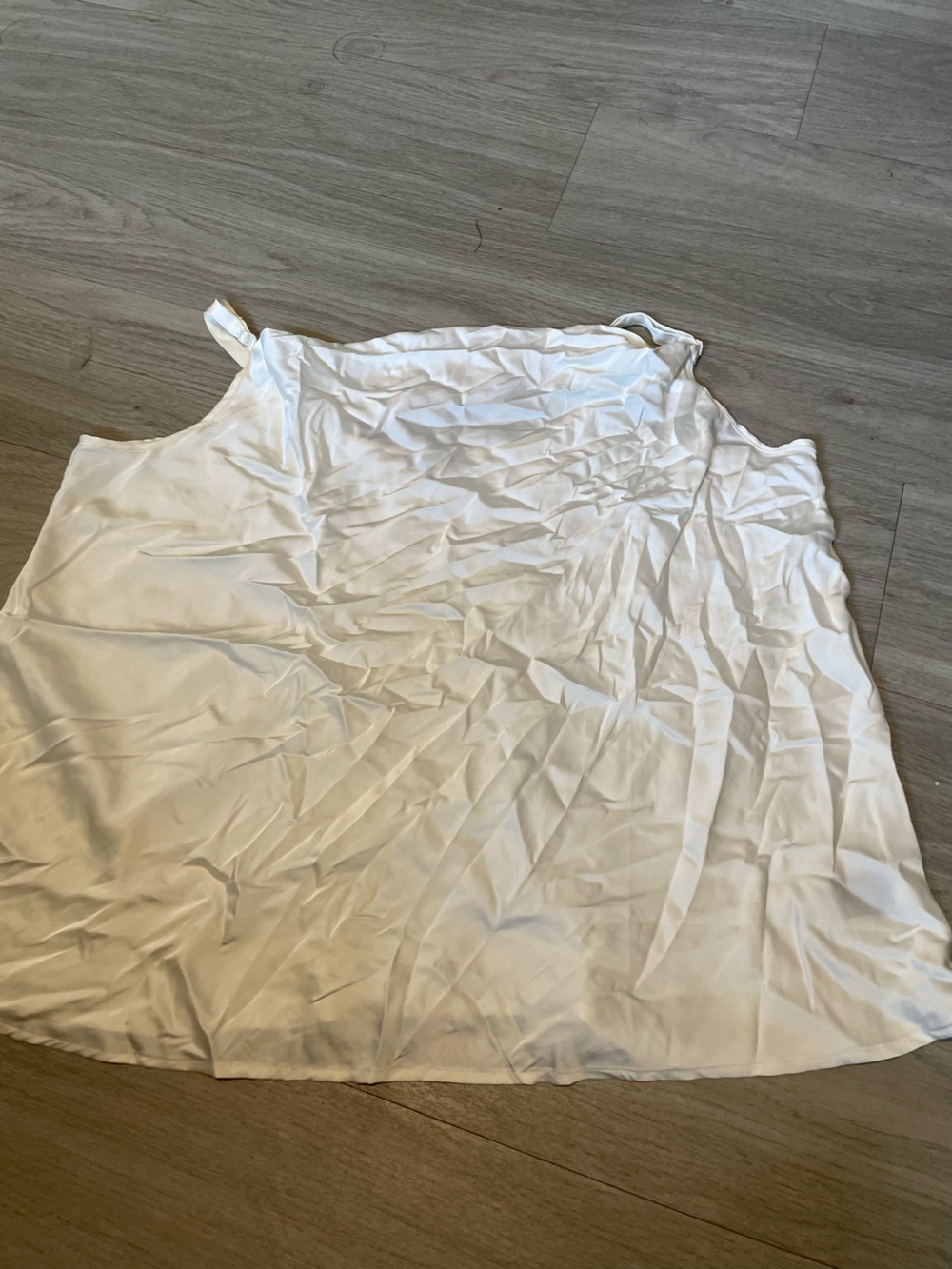 torrid White Satin Scoop Neck Tank